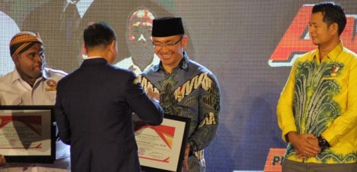 Pengurus Nasional Karang Taruna Berikan Penghargaan Satyalancana Aditya Karya Mahatva Yodha Bagi Kepala Daerah dan Tokoh se Indonesia