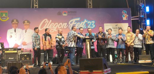 Disambut Meriah Masyarakat, Wali Kota Helldy Resmi Buka Cilegon Fest 23