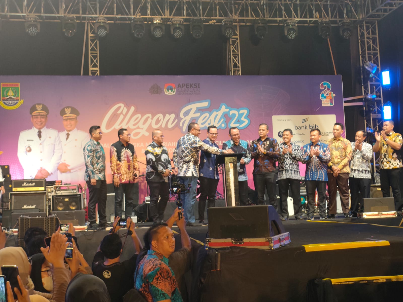 Disambut Meriah Masyarakat, Wali Kota Helldy Resmi Buka Cilegon Fest 23