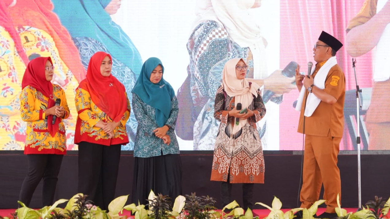 Dialog Capaian Pembangunan di Grogol, Ibu-ibu Kader Minta Ganti Seragam