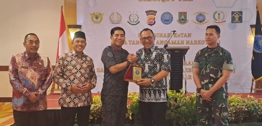 Aktif Cegah Peredaran Narkoba, Walikota Cilegon Terima Penghargaan dari BNN