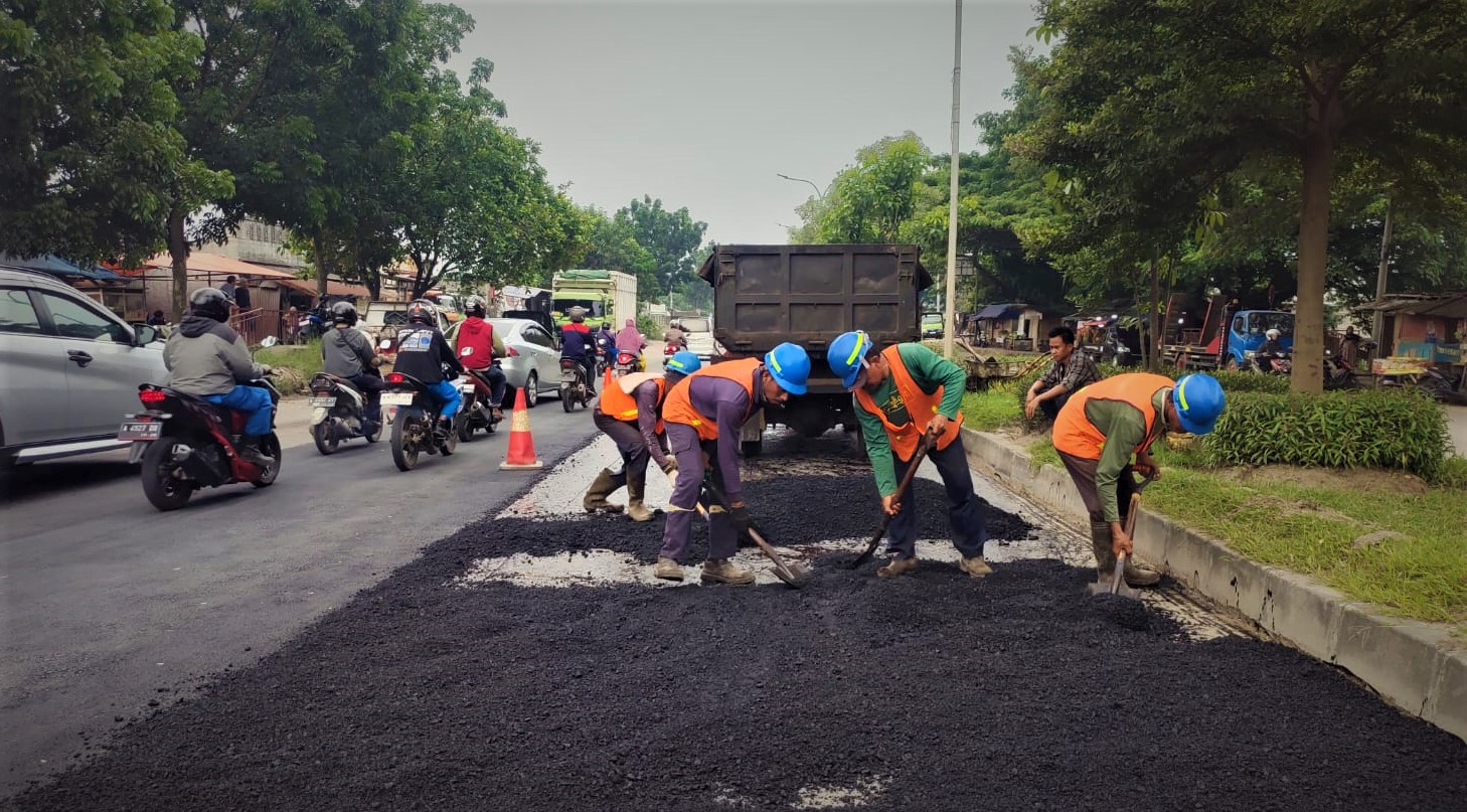 Jelang Arus Mudik, DPUPR Cilegon Benahi Jalur JLS Aman Dilintasi Pemudik