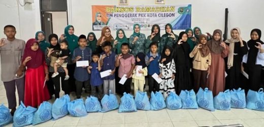 Baksos Ramadhan, PKK Cilegon Bagikan 400 Paket Bingkisan Kepada Yatim Dan Dhuafa