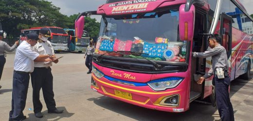 Antisipasi Kecelakaan, Dishub Cilegon Periksa Bus di Terminal Seruni