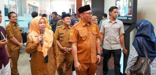 Optimalkan Pelayanan Publik, Helldy Ajak RT dan RW Kunjungi MPP