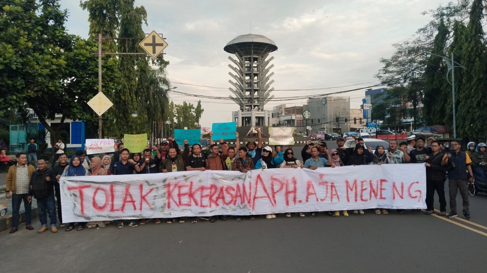 Gelar Aksi Solidaritas, Insan Pers Desak Kapolda Banten Tindak Tegas Kasus Kekerasan Terhadap Wartawan