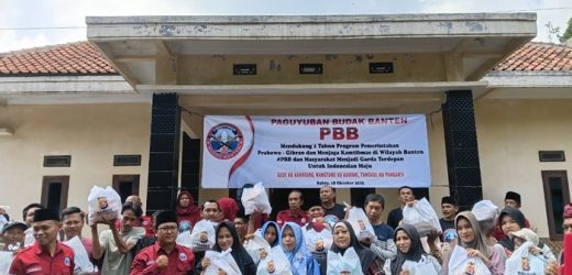 Dukung Satu Tahun Kepemimpinan Prabowo Gibran, Paguyuban Budak Banten Gelar Baksos