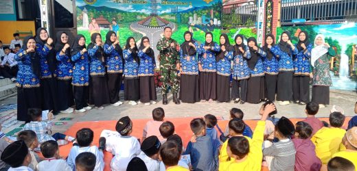 Babinsa Koramil 2301/Cilegon Beri Materi Wawasan Kebangsaan dan Cegah Perundungan di SDN Bendungan 2