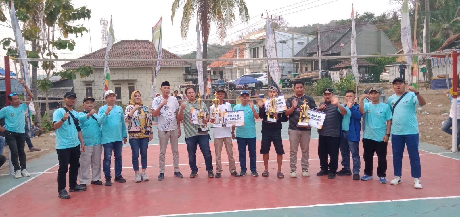 Meriahkan HUT ke-37, PT Asahimas Chemical Gelar One Day Open Tournament Voli Putra di Kepuh Ciwandan